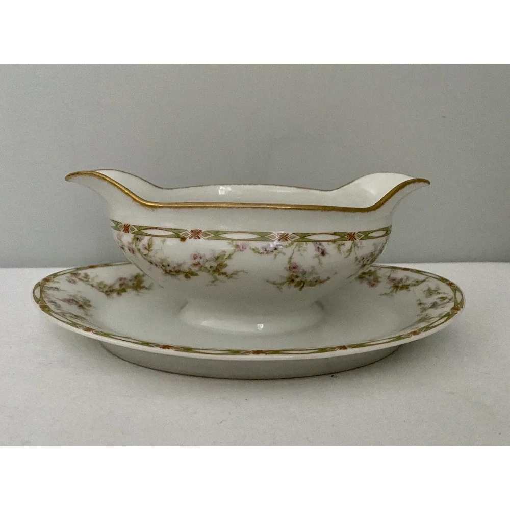 Haviland Limoges Gravy Boat Roses Gold France
